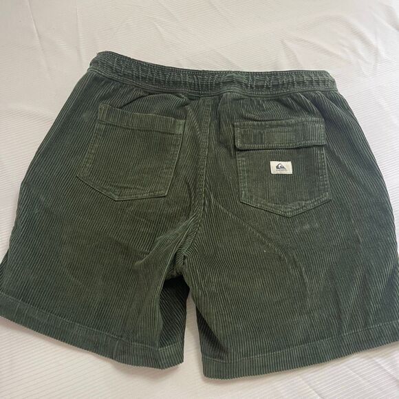 Quiksilver Men’s Green Corduroy Y2k Shorts Size Medium - Picture 7 of 8